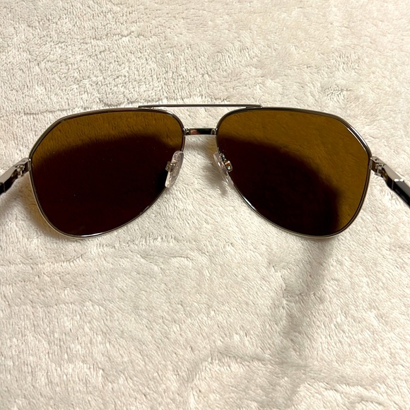 Dolce&Gabbana. Gold Edition Sunglasses. 18 carat gold plated metal. Silver. NWOT - Picture 3 of 8
